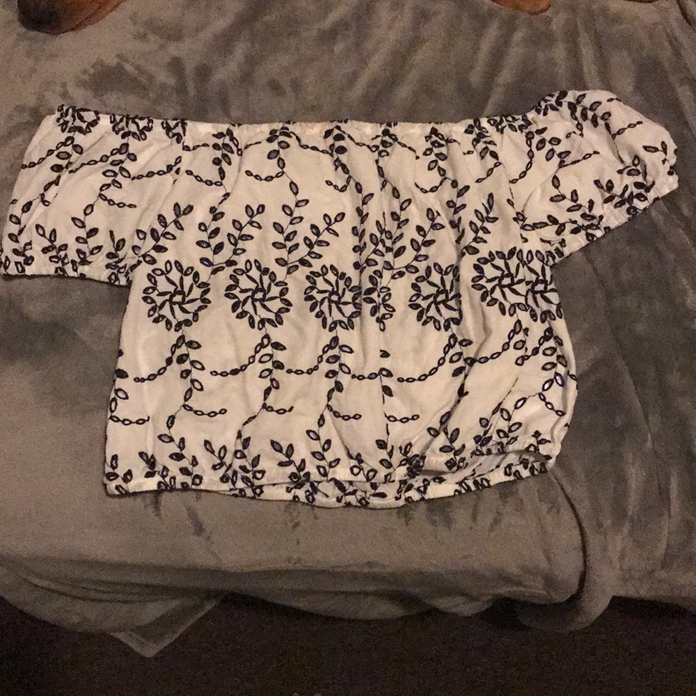American eagle crop top